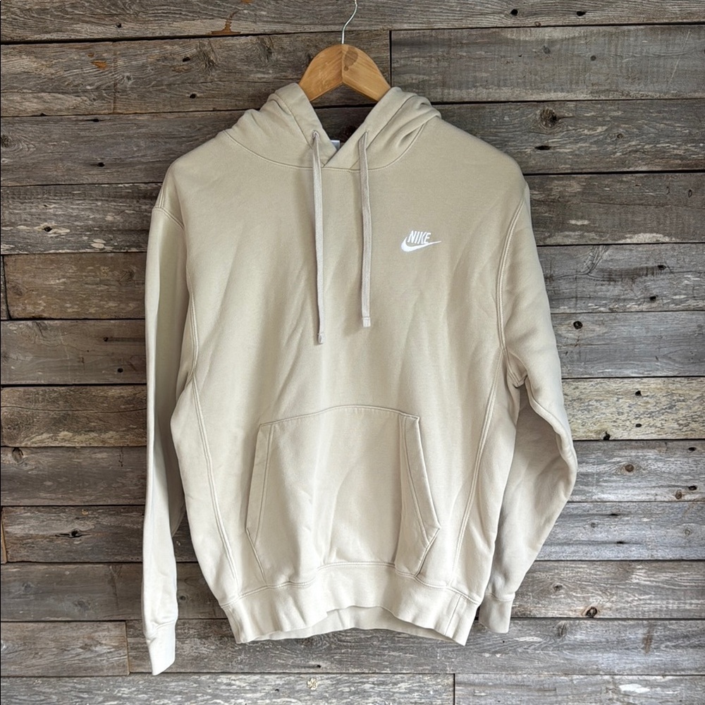 Nike Cream Sweatshirt Hoodie Classic Athletic Wear